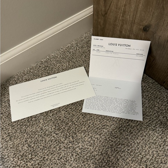 Louis Vuitton Double Zip Pochette - Picture 11 of 11